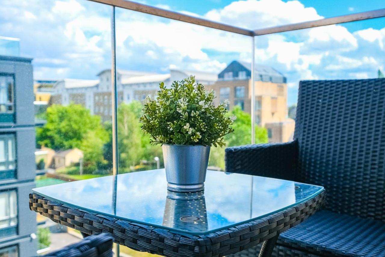 Silver Apartment Kew Bridge London Экстерьер фото